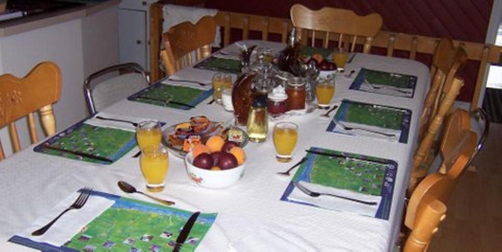 Gite La Ptite Falaise Bed&Breakfast Sainte Anne-des-Chênes Extérieur photo